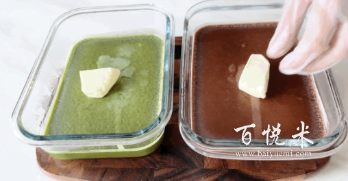 不用烤箱的夏日甜品王,兩種口味的奶酪小方,糯嘰嘰,冰涼香濃